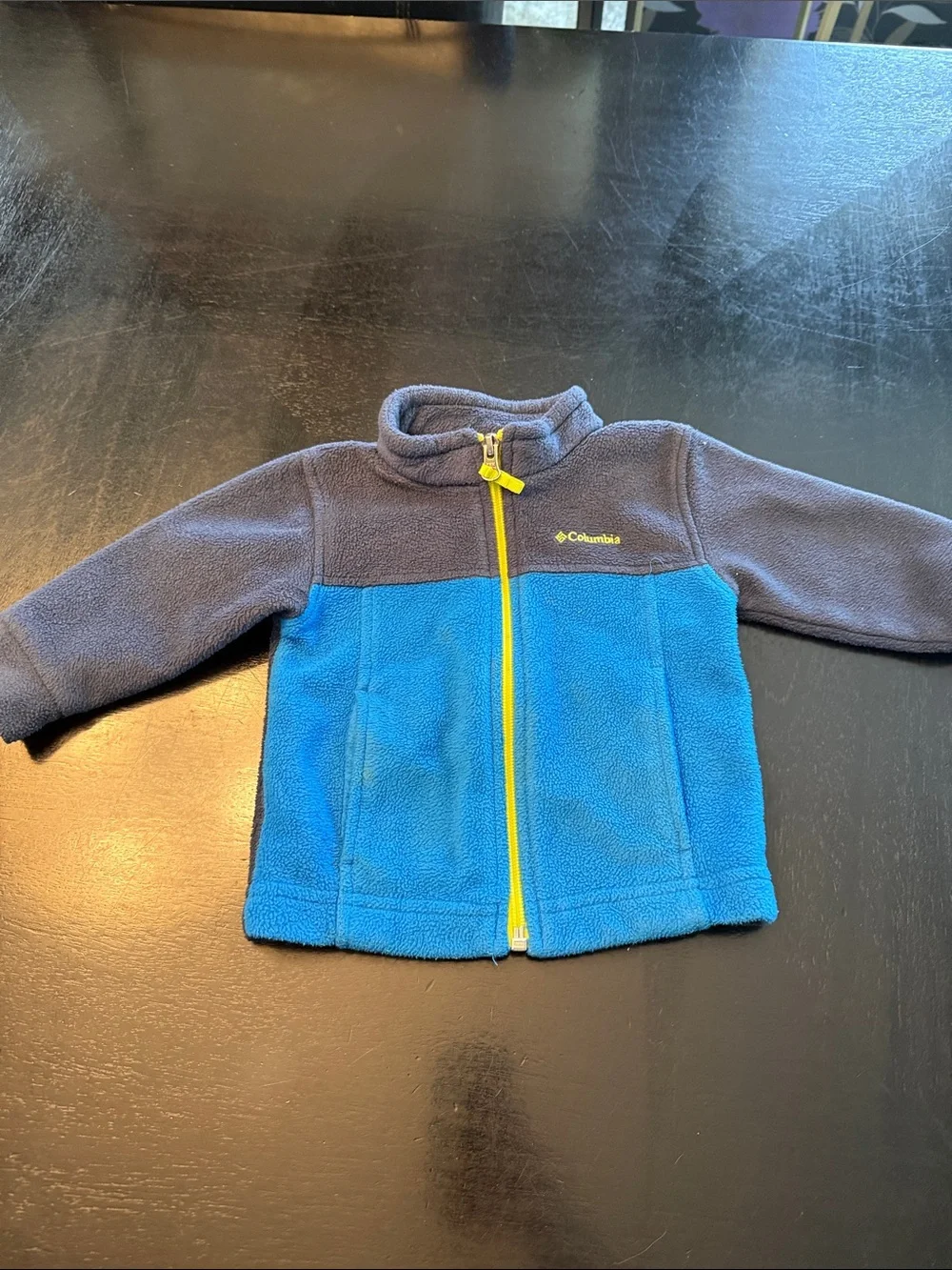 Columbia Two-Tone Blue Fleece Jacket with Yellow Zipper